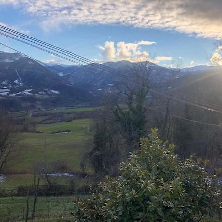 Appartamento con vista e camino Serretto Esterno foto