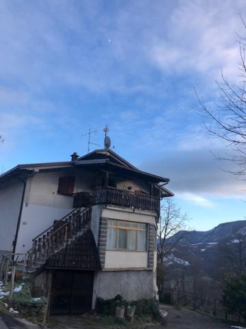 Appartamento con vista e camino Serretto Esterno foto