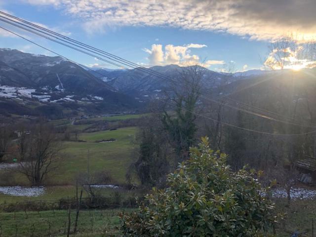 Appartamento con vista e camino Serretto Esterno foto