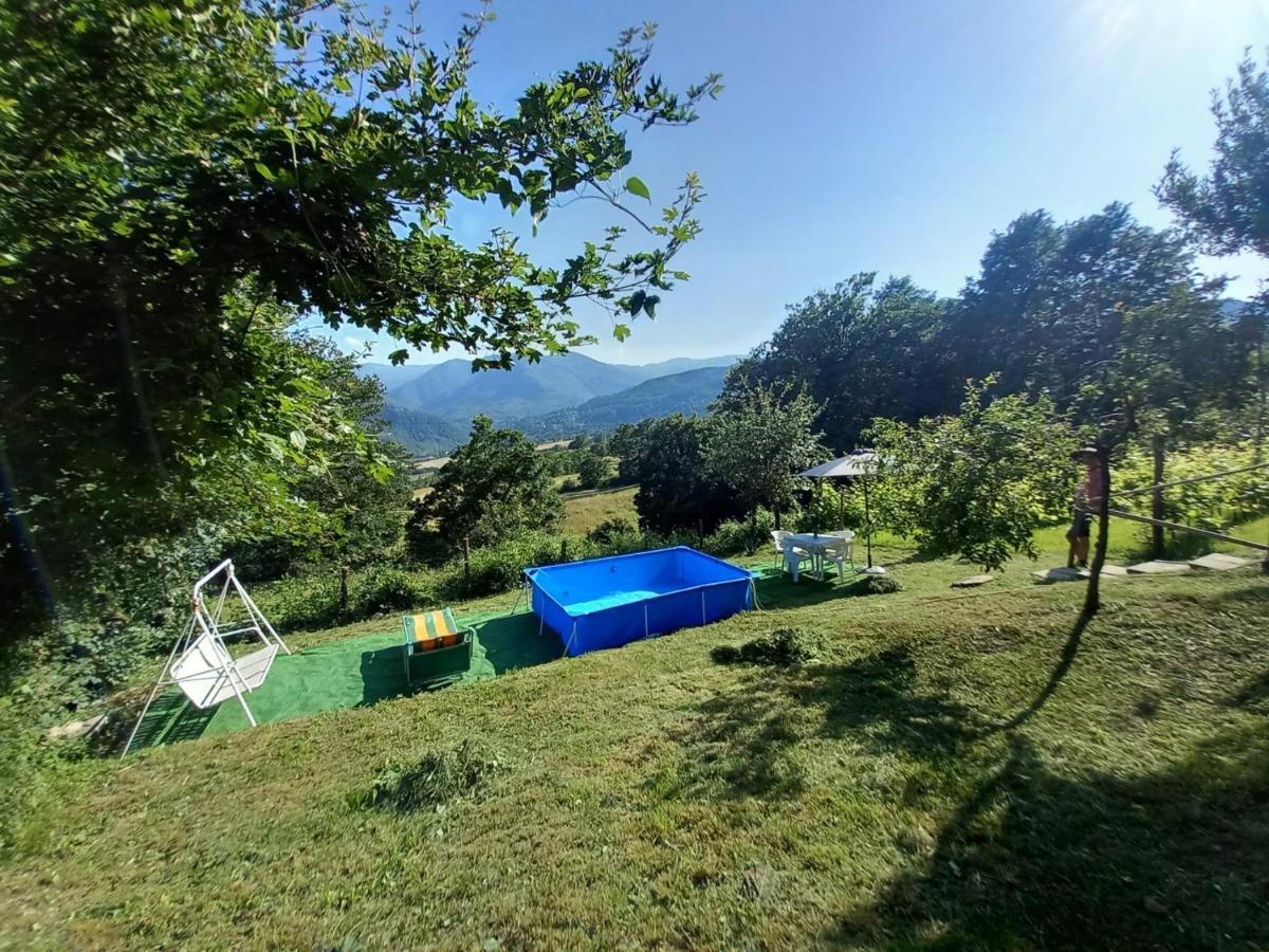 Appartamento con vista e camino Serretto Esterno foto