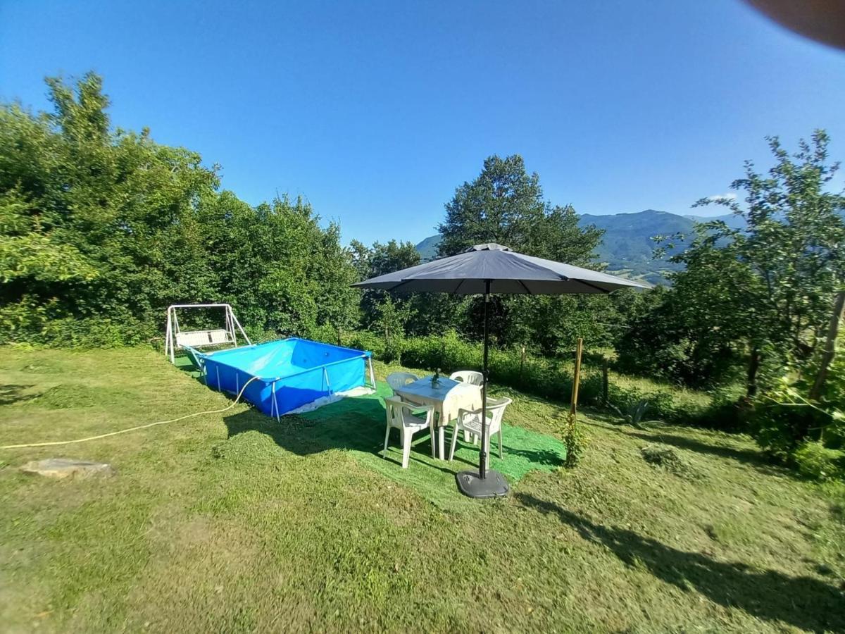 Appartamento con vista e camino Serretto Esterno foto